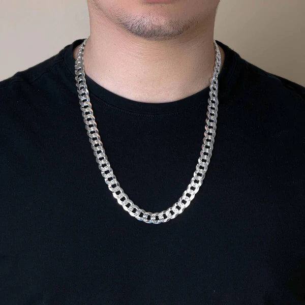 Curb 1 Side Diamond Cut 1 Side Plain Chain 10.8mm